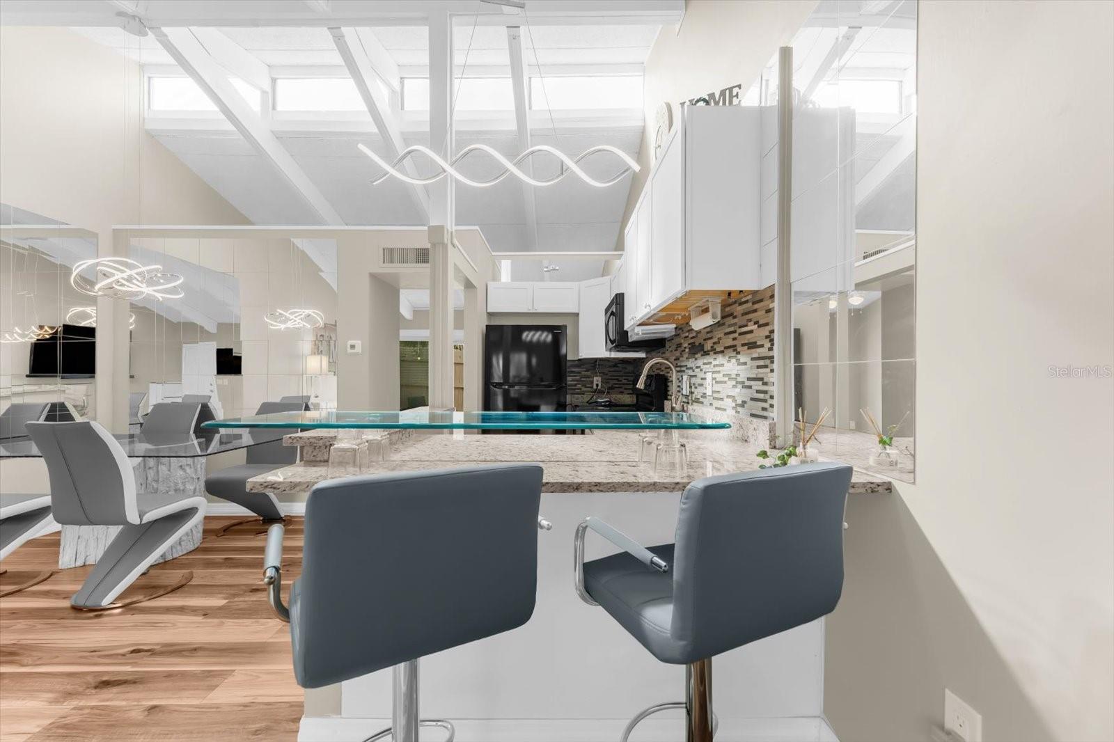 JEFFERSON CLUB - Residential