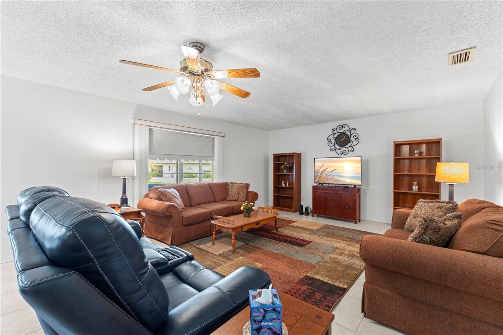 2110 HARLESTON PLACE