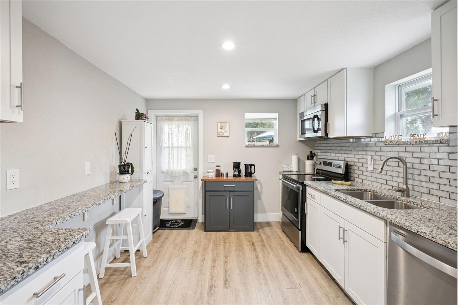 LONGWOOD - Residential