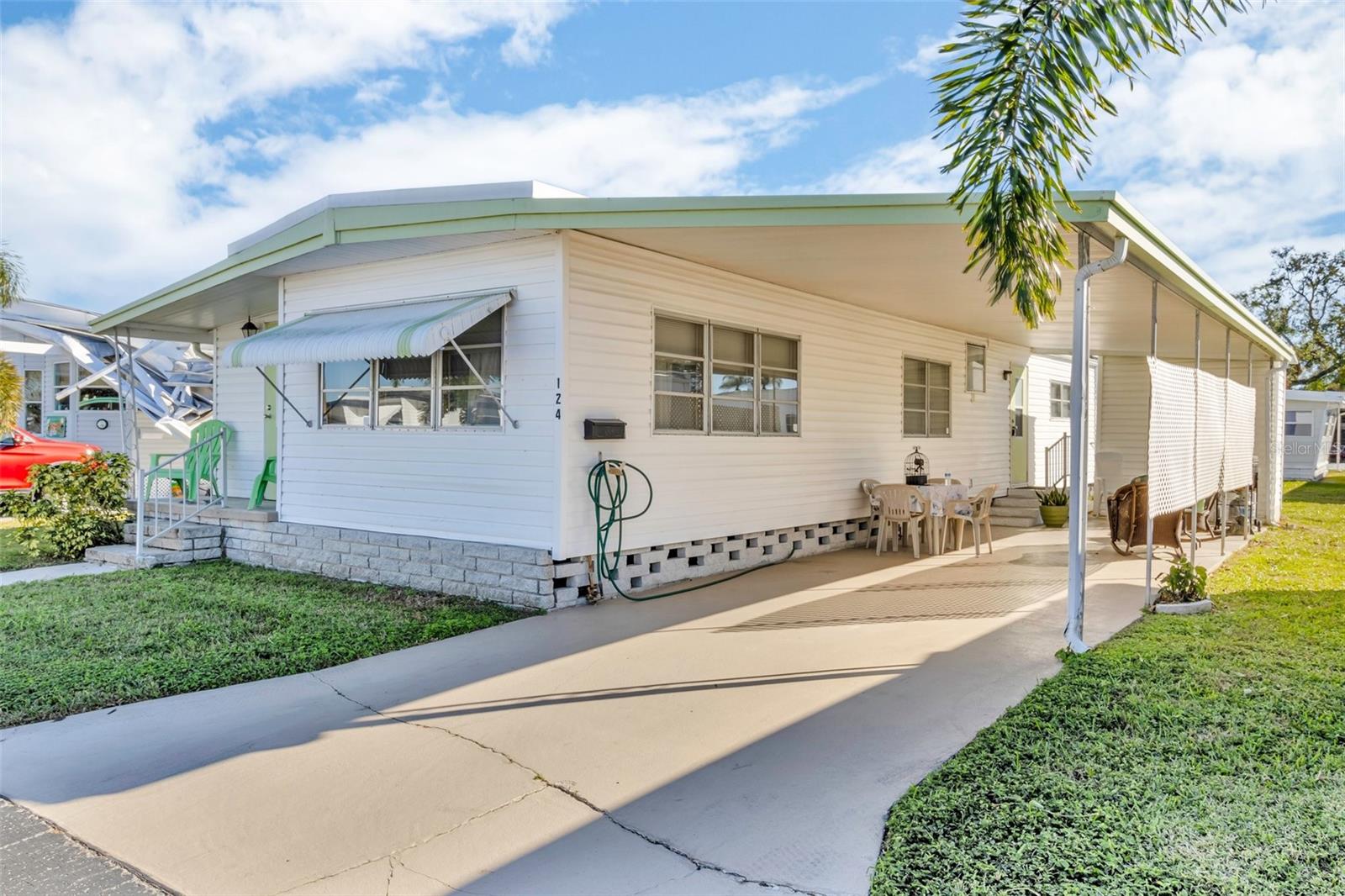 BOCA CIEGA MOBILE HOME PARK UNREC - Residential