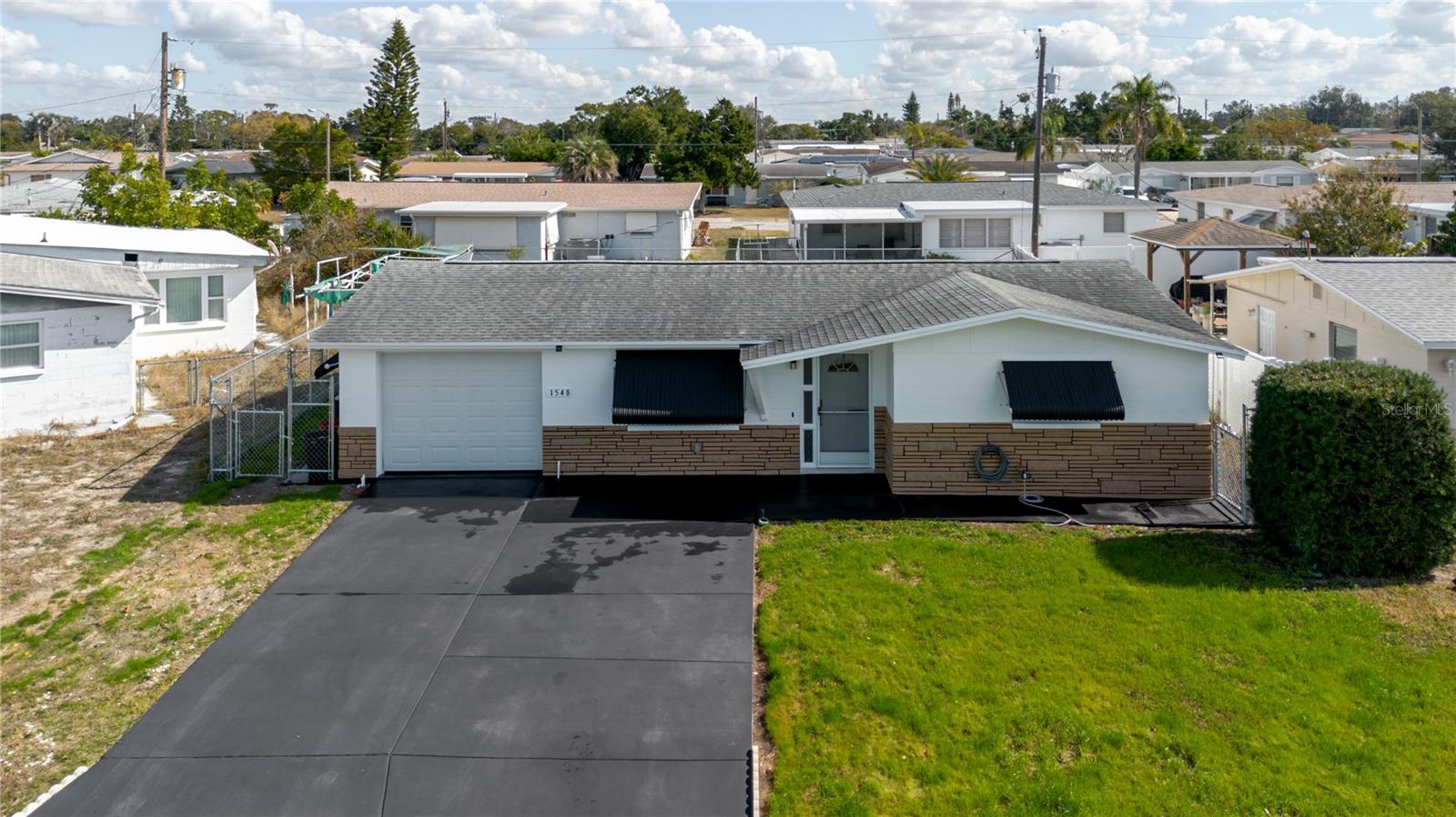 CREST RIDGE GARDENS - Residential