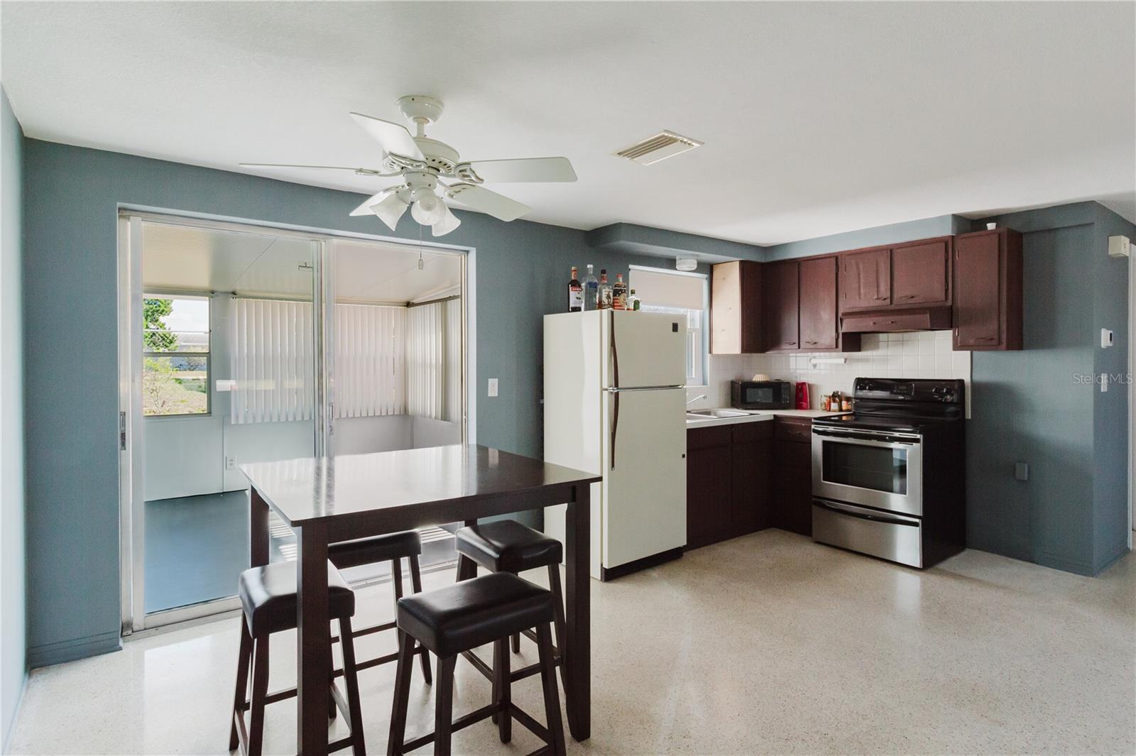 CREST RIDGE GARDENS - Residential