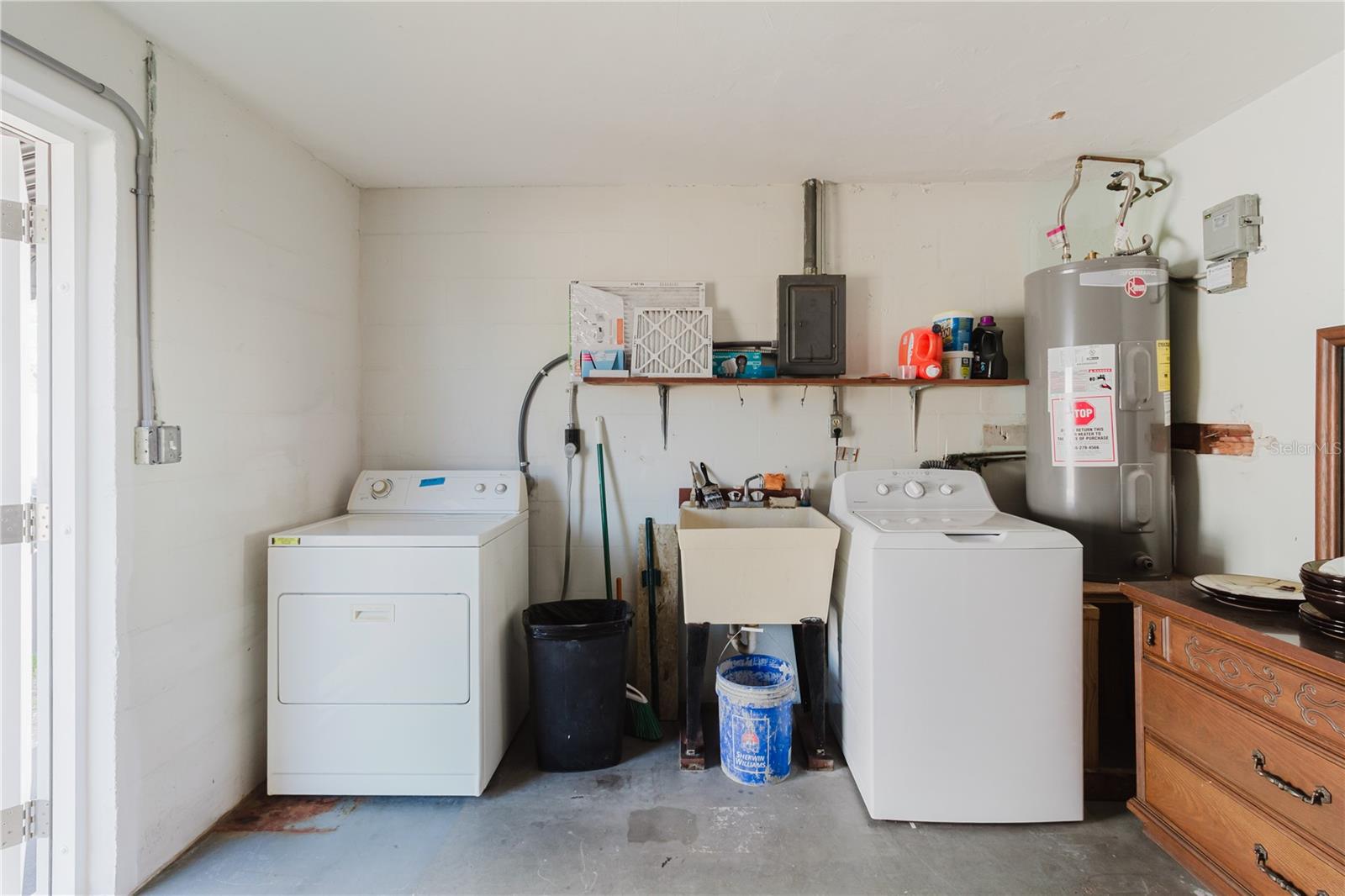 CREST RIDGE GARDENS - Residential