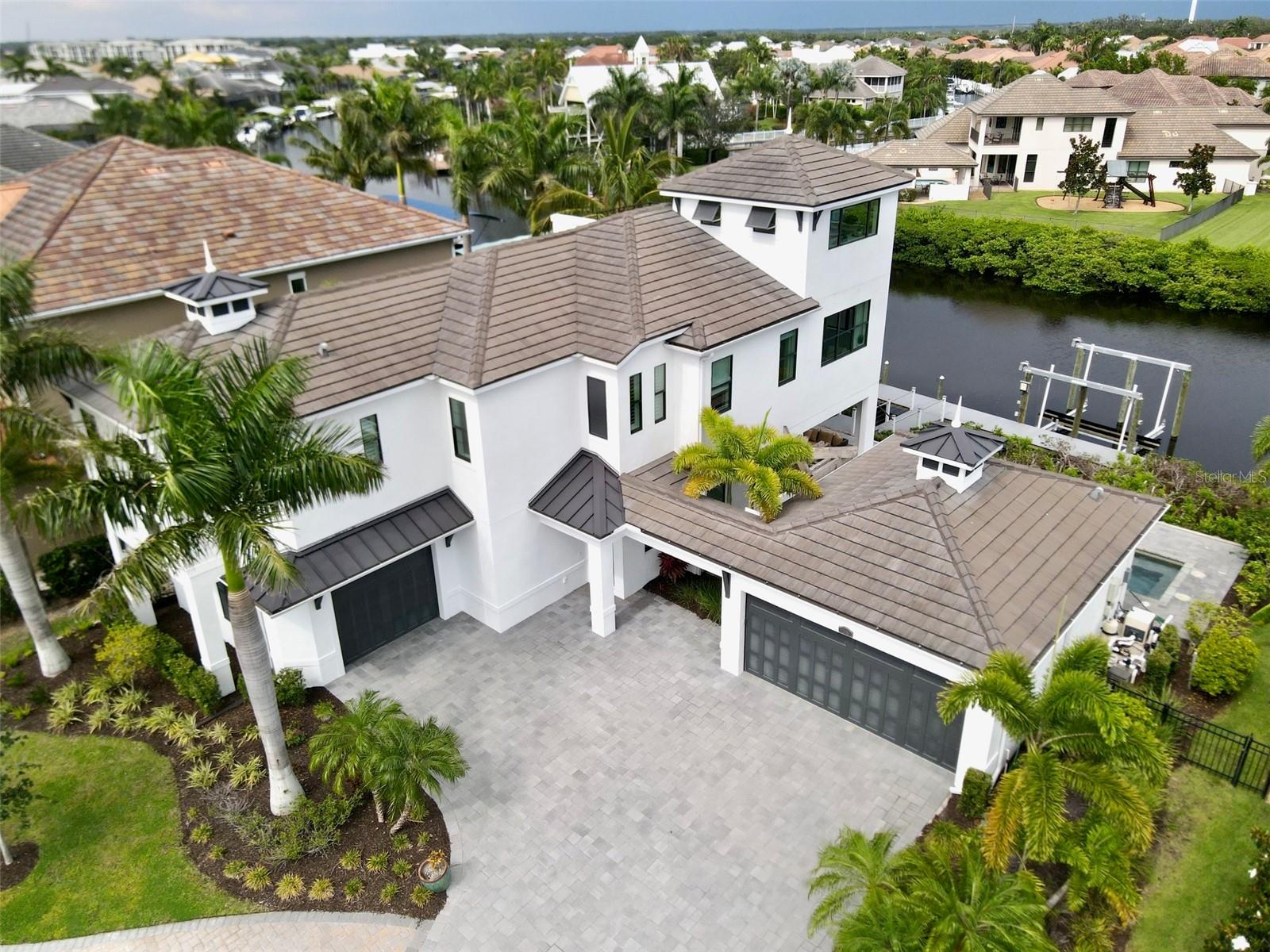 THE RESERVE AT HARBOUR WALK - Residential