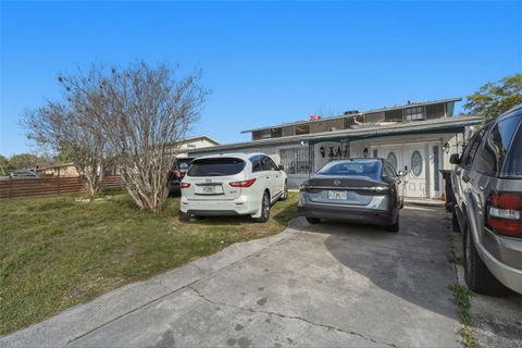 Photo of 4665 Piedmont Court, Orlando, FL 32811 (MLS # O6388999)