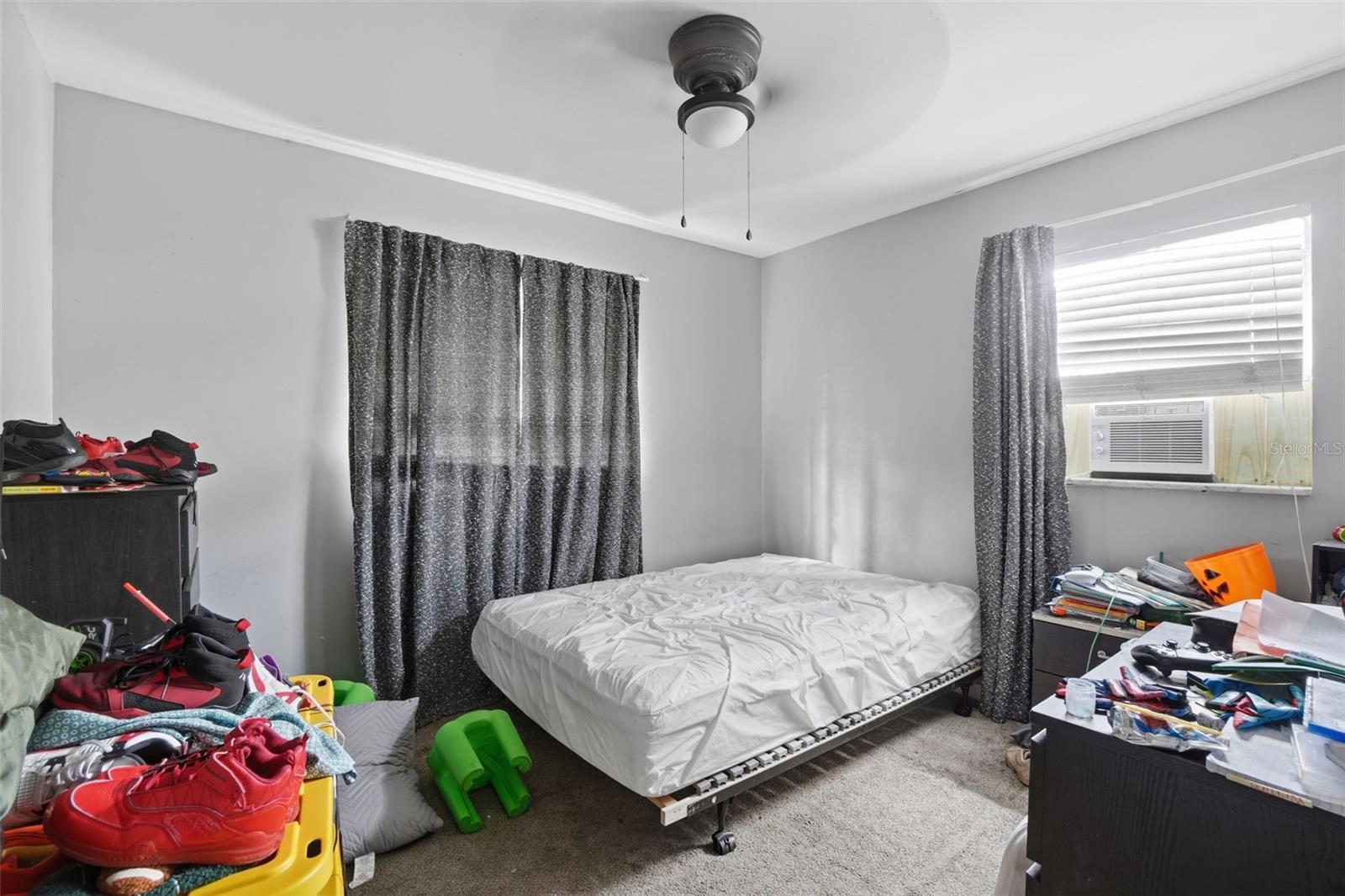 MALIBU GROVES ELEVENTH ADD - Residential