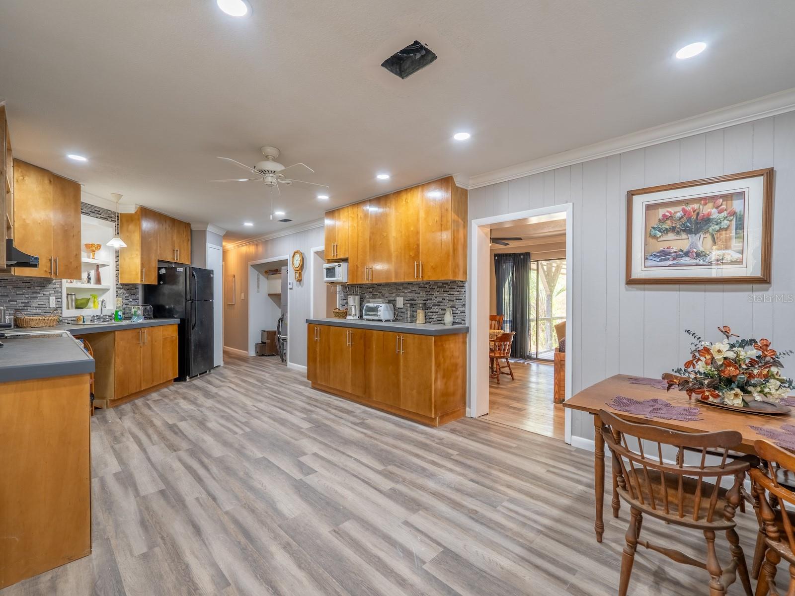 HOWARD RANCH ESTATE - Residential