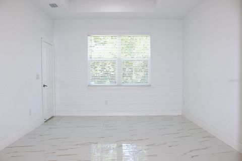 A home in TAMPA