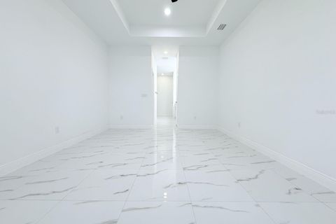 A home in TAMPA