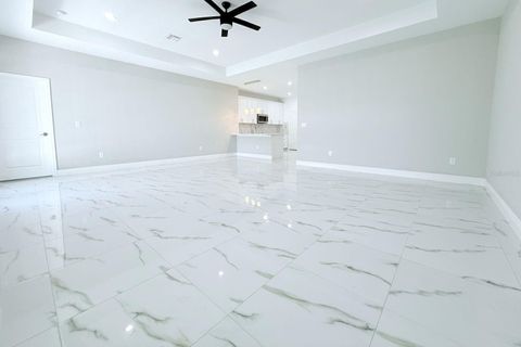 A home in TAMPA