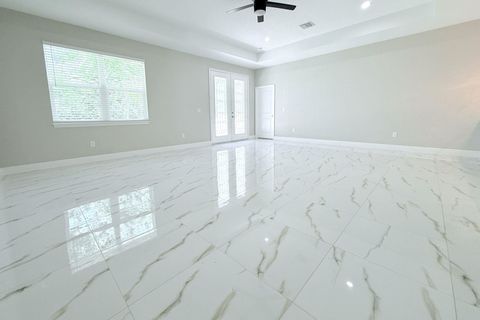 A home in TAMPA