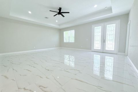 A home in TAMPA