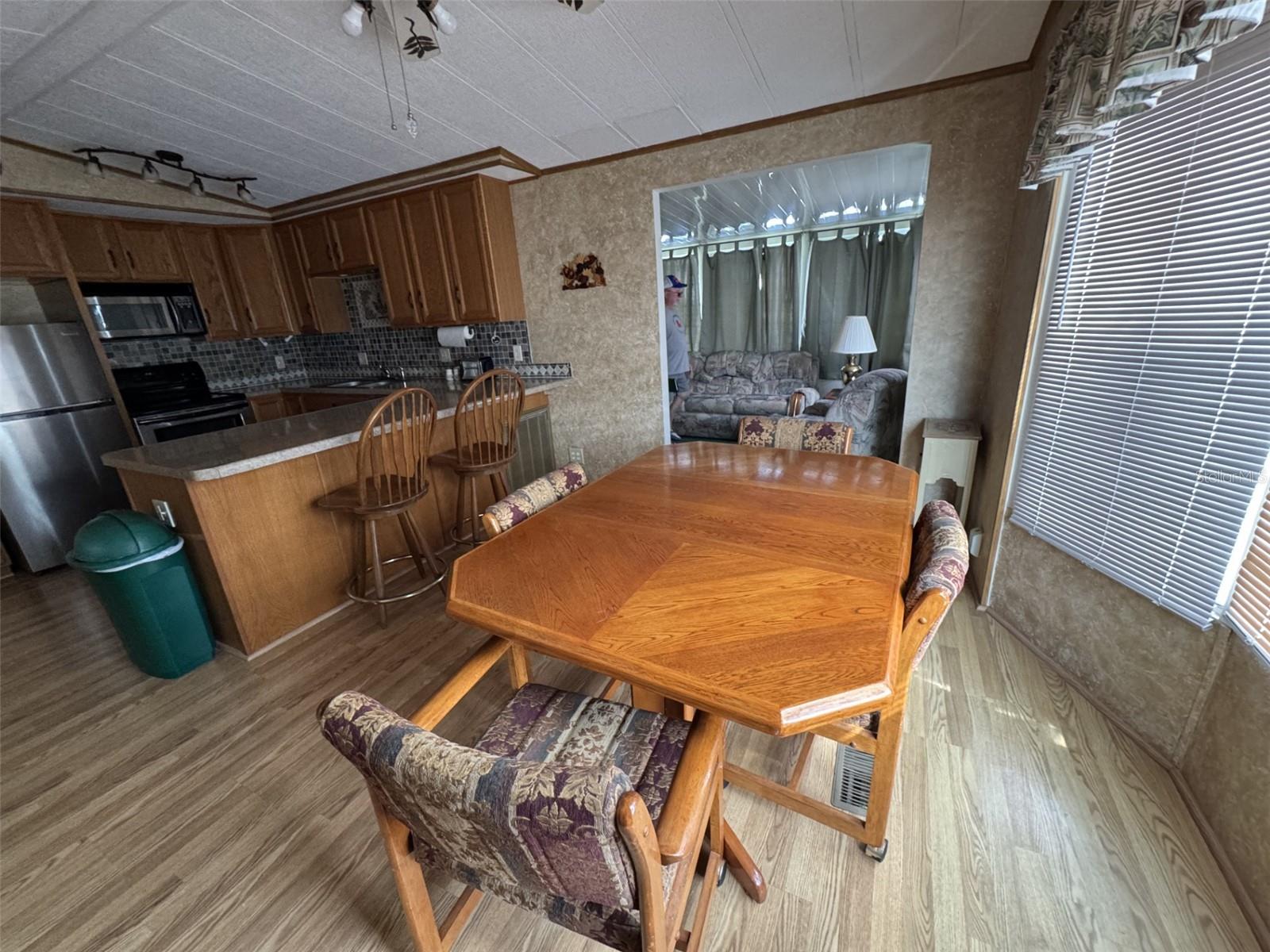 WALK IN THE WATER VILLAGE UNIT 03 - Residential