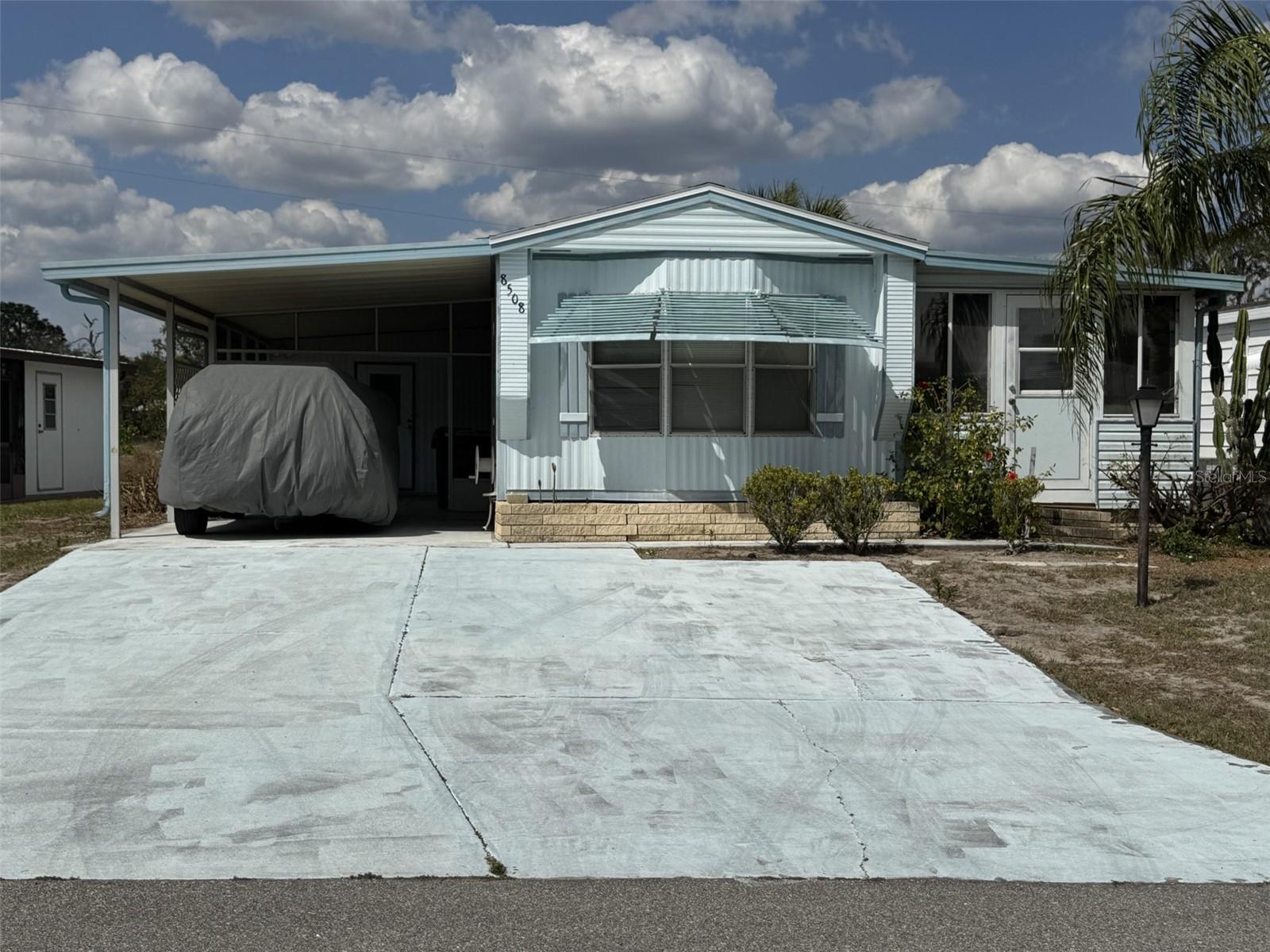 WALK IN THE WATER VILLAGE UNIT 03 - Residential