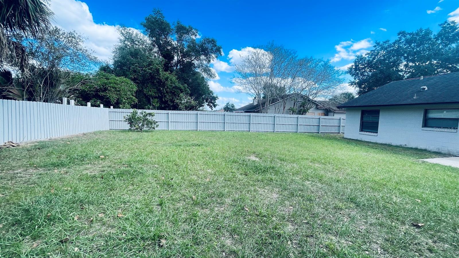 CAROLINE ESTATES 1ST ADD - Residential Lease