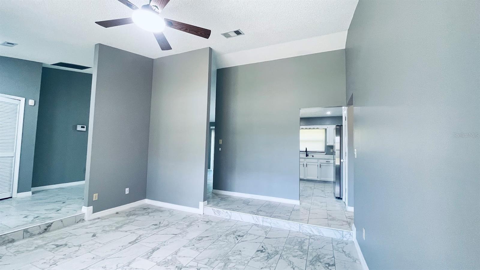 CAROLINE ESTATES 1ST ADD - Residential Lease