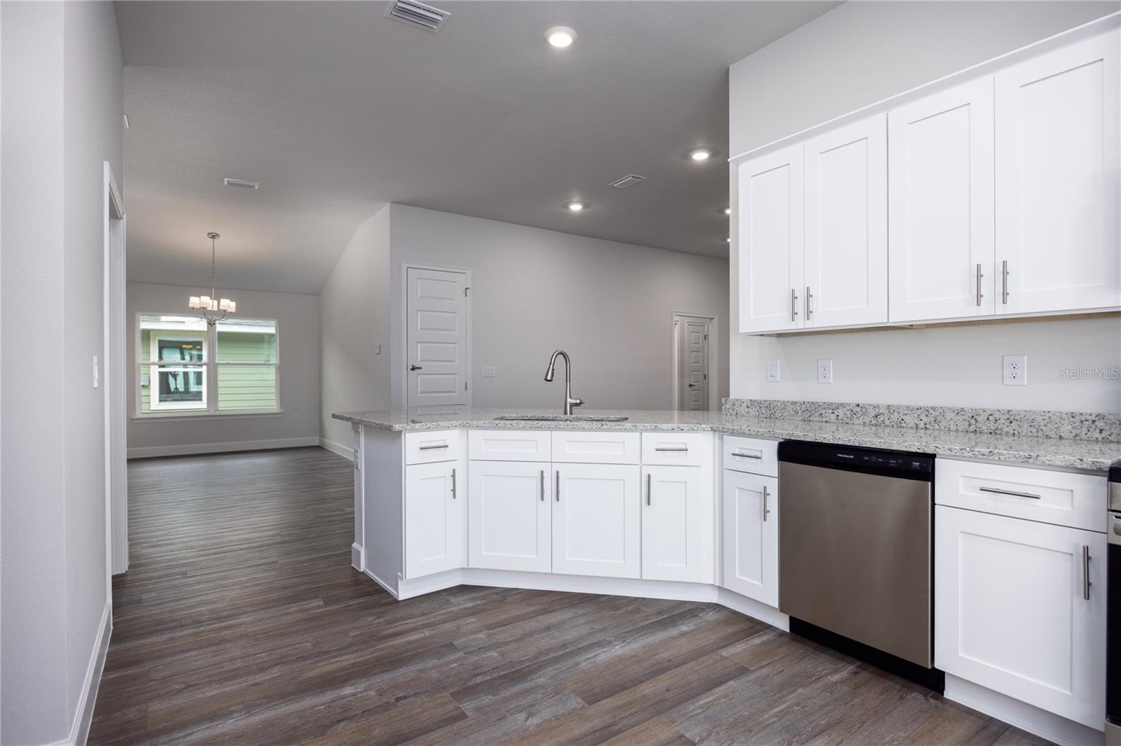 KIRKLAND FARMS - Residential