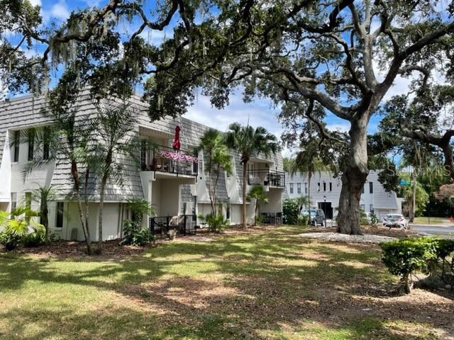 VICTORIA PALMS CONDO - Residential