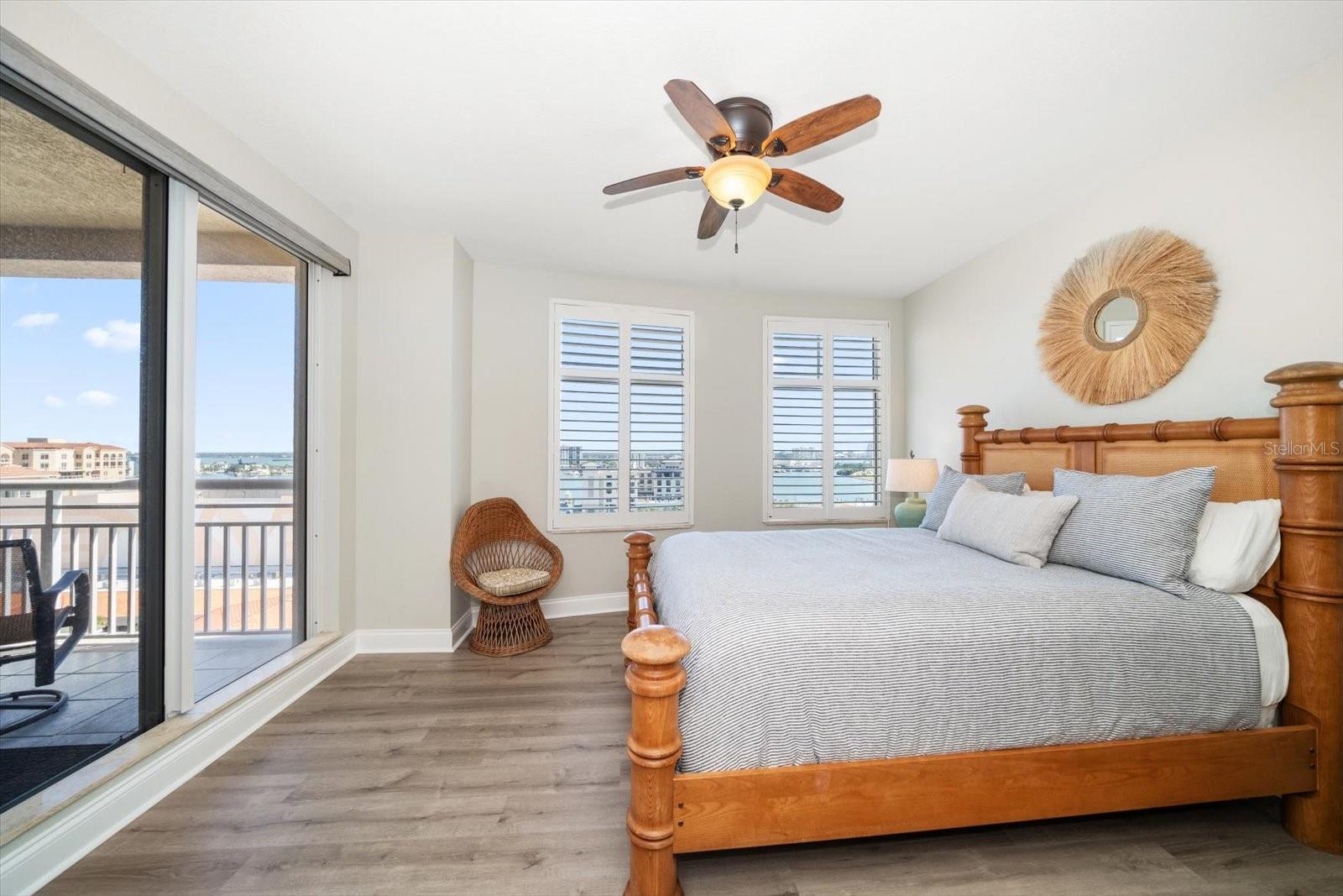 MANDALAY BEACH CLUB CONDO - Residential