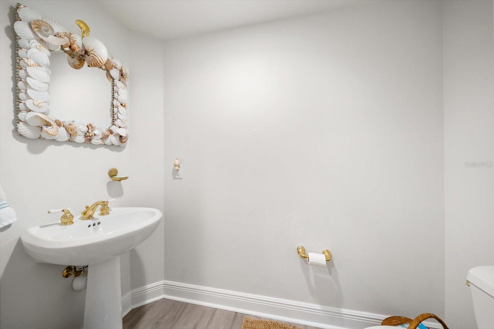 MANDALAY BEACH CLUB CONDO - Residential