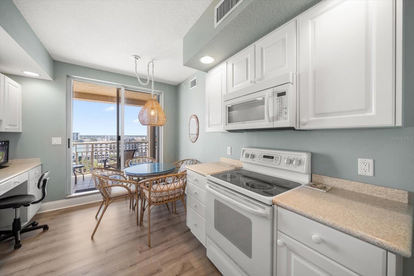 MANDALAY BEACH CLUB CONDO - Residential