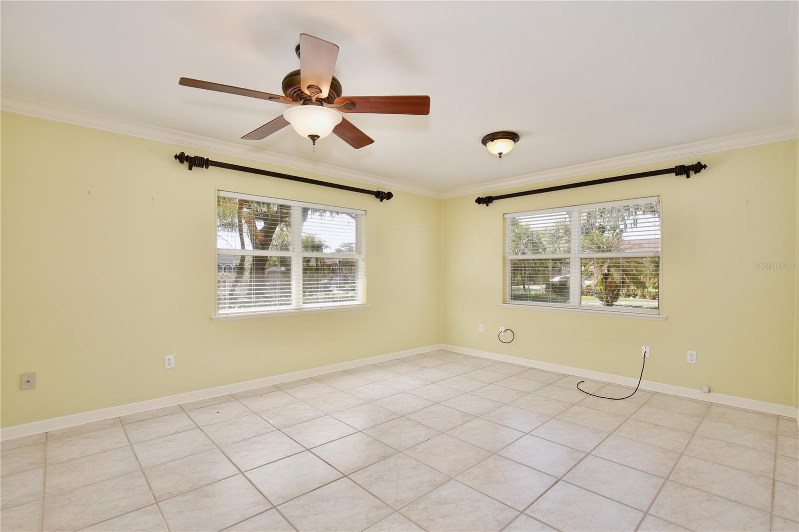 TAVARES BANNING BEACH - Residential