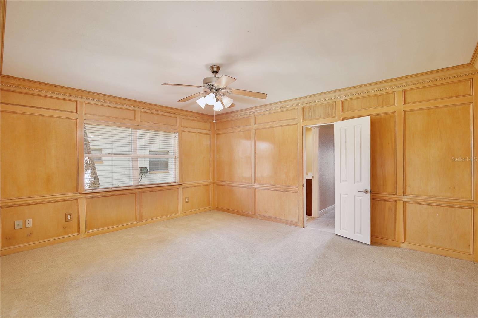 TAVARES BANNING BEACH - Residential