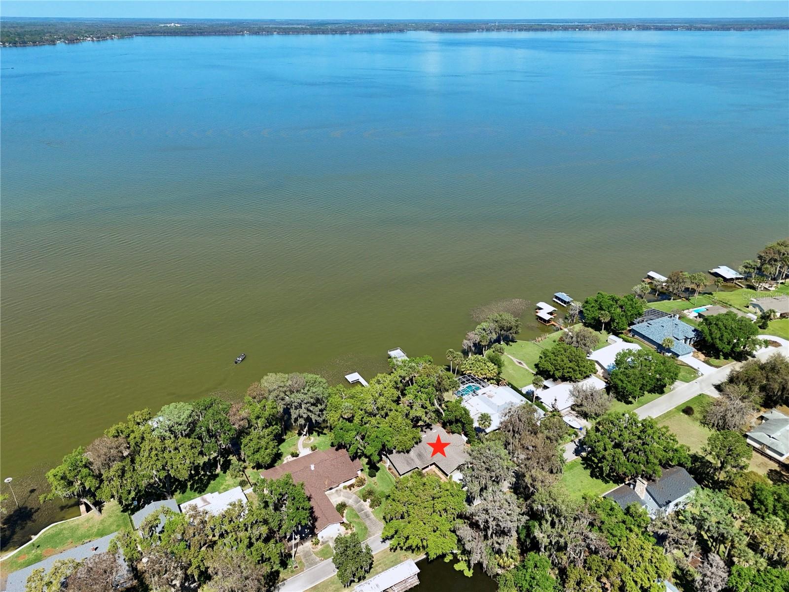 TAVARES BANNING BEACH - Residential