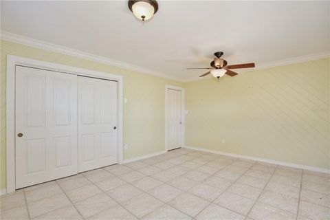 Tiny photo for 504 Banning Beach Road, Tavares, FL 32778 (MLS # O6393785)