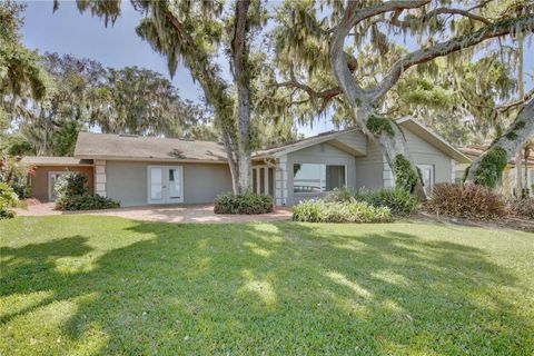 Tiny photo for 504 Banning Beach Road, Tavares, FL 32778 (MLS # O6393785)
