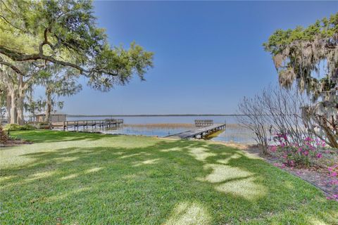 Tiny photo for 504 Banning Beach Road, Tavares, FL 32778 (MLS # O6393785)