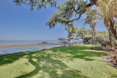 Tiny photo for 504 Banning Beach Road, Tavares, FL 32778 (MLS # O6393785)