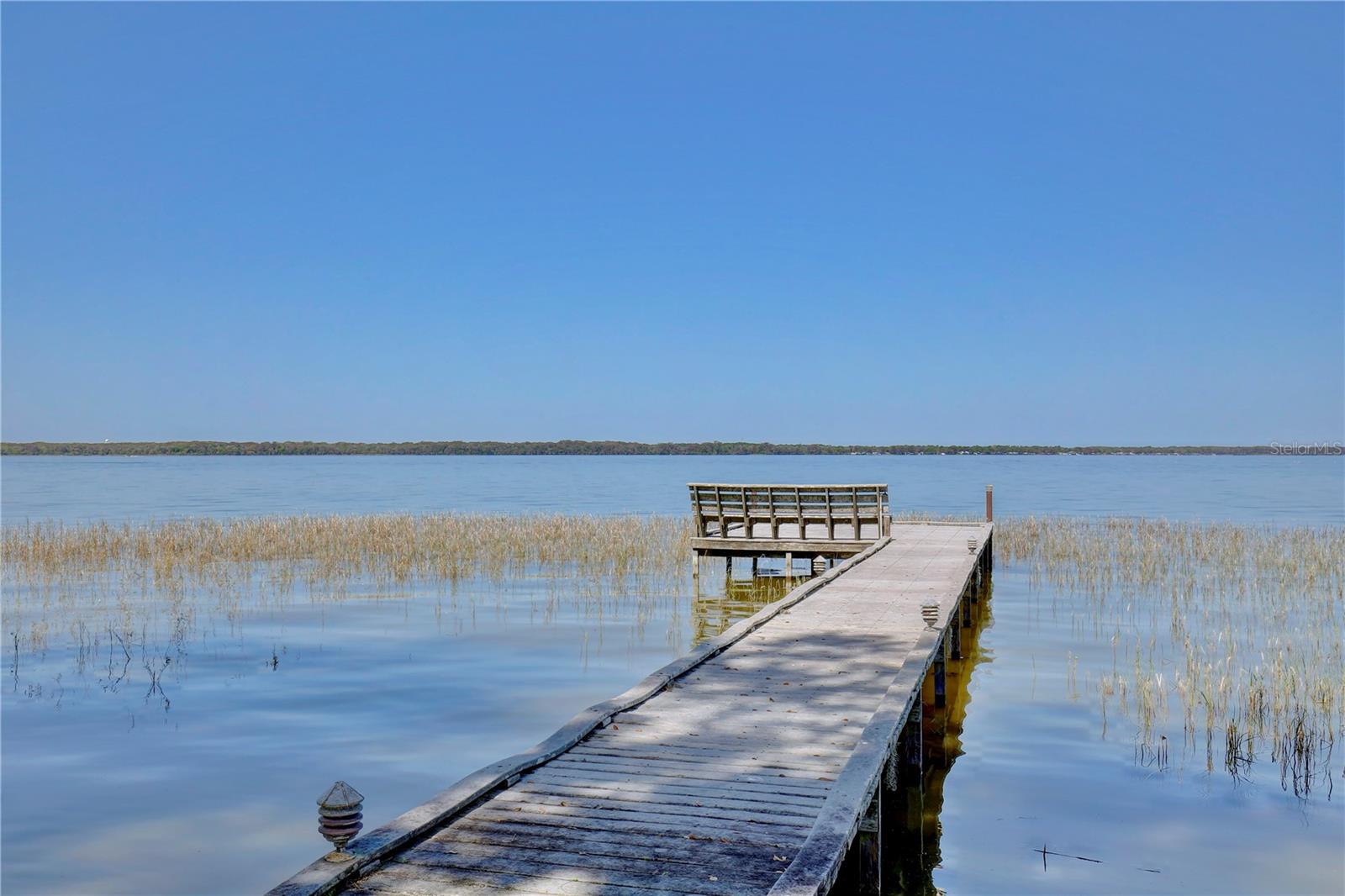 TAVARES BANNING BEACH - Residential
