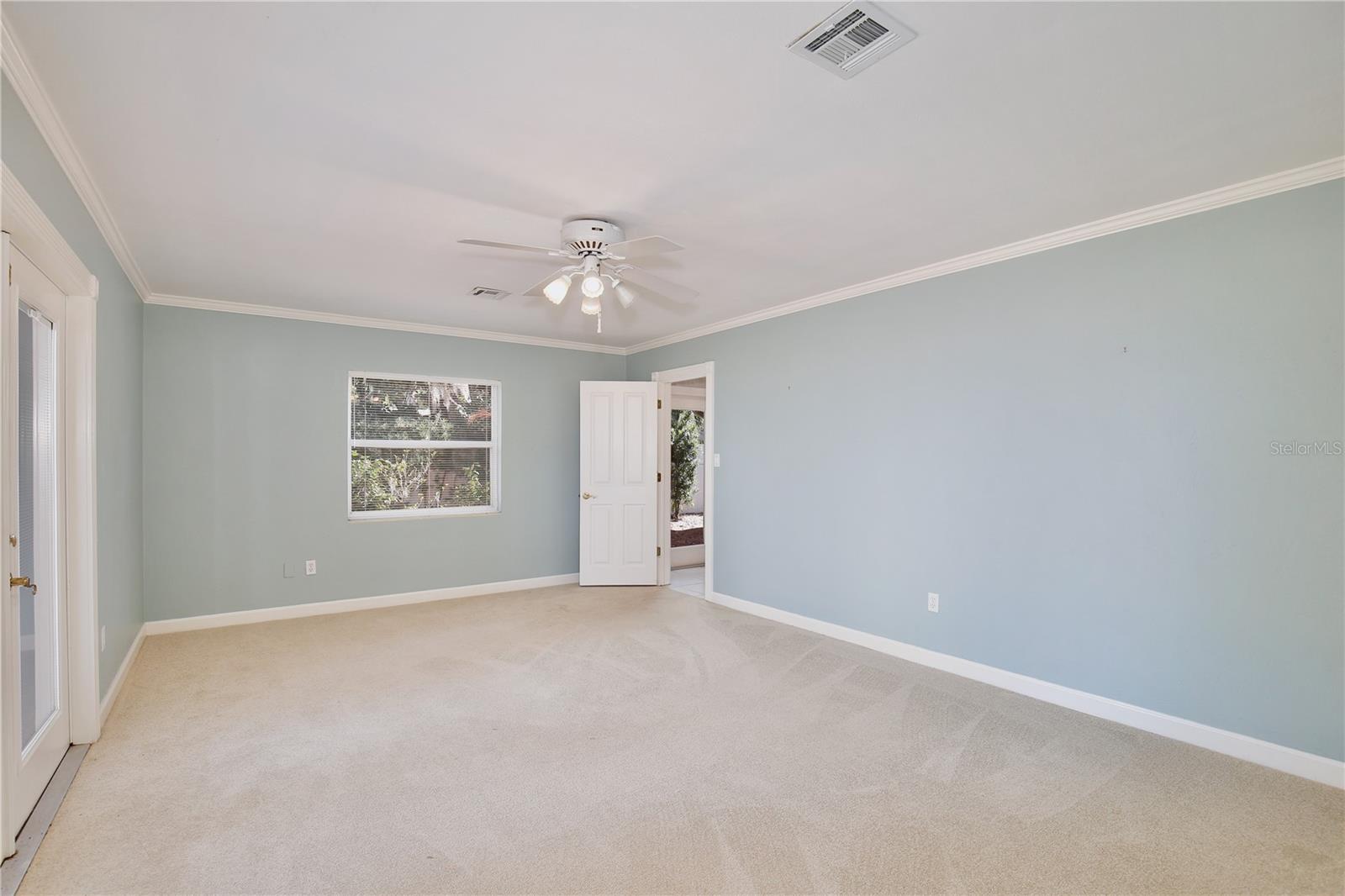 TAVARES BANNING BEACH - Residential