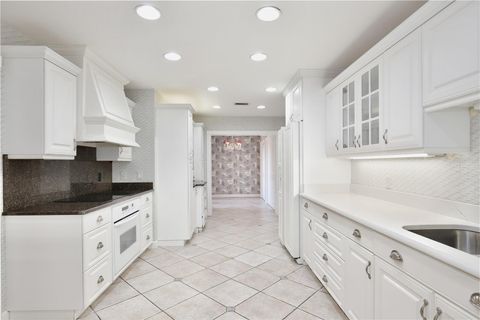 Tiny photo for 504 Banning Beach Road, Tavares, FL 32778 (MLS # O6393785)