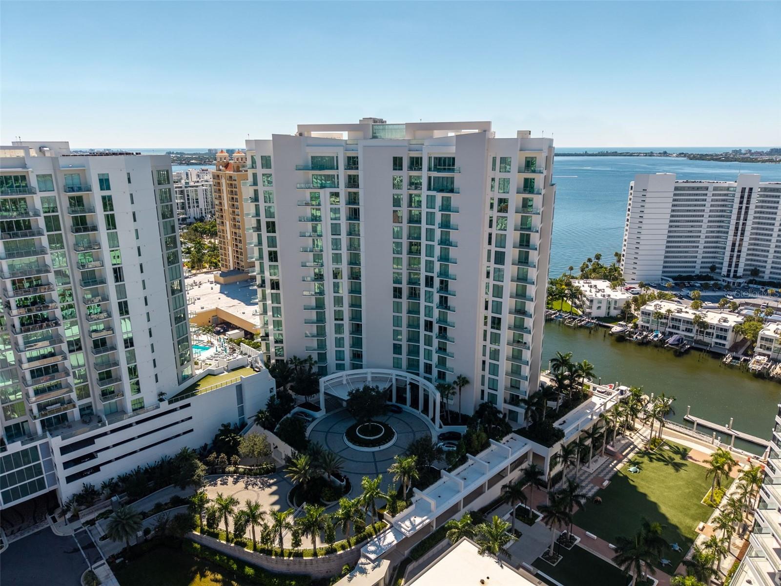 401 QUAY COMMONS PH1902