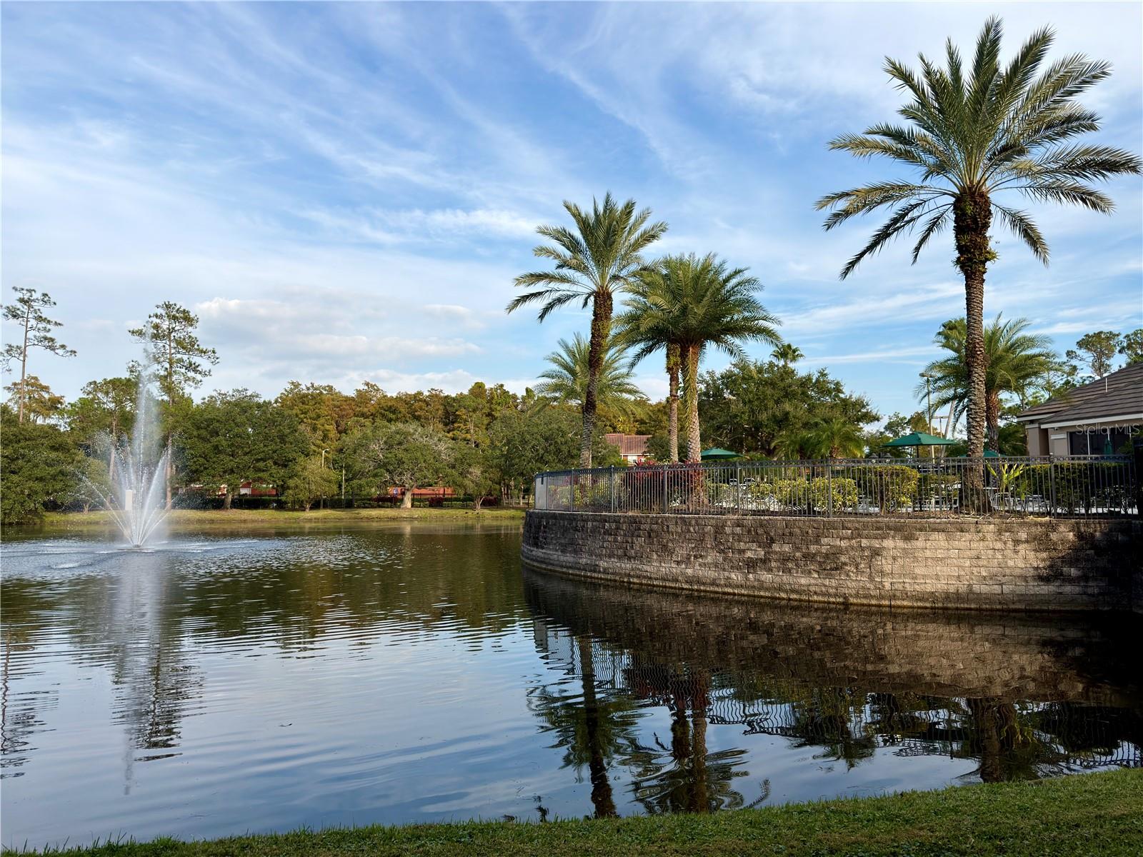 SUMMERGATE CONDO PH 01 5923/0662 - Residential