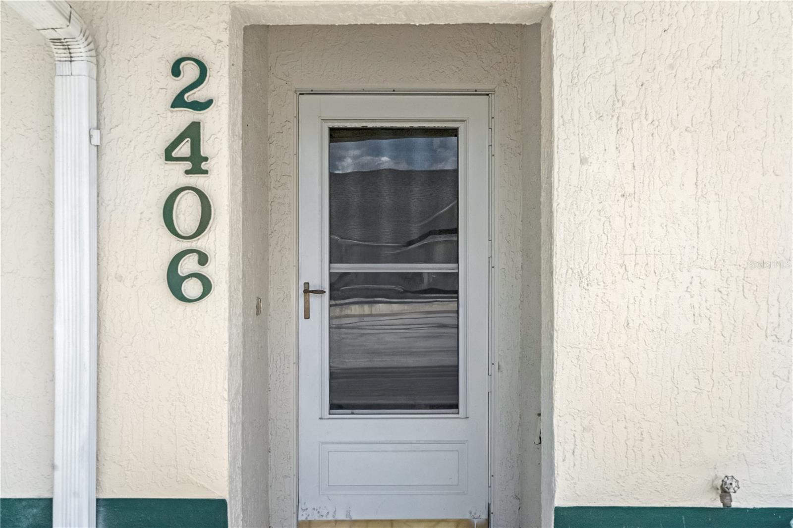 2406 KAM COURT