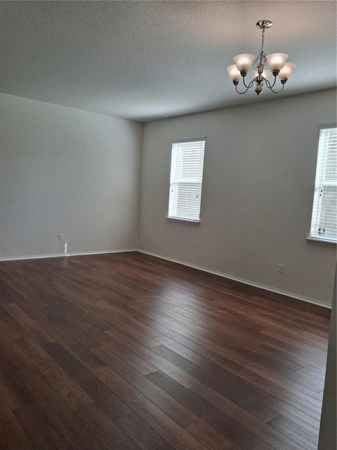 Tiny photo for 20824 Oldenburg Loop, Mount Dora, FL 32757 (MLS # G5119182)