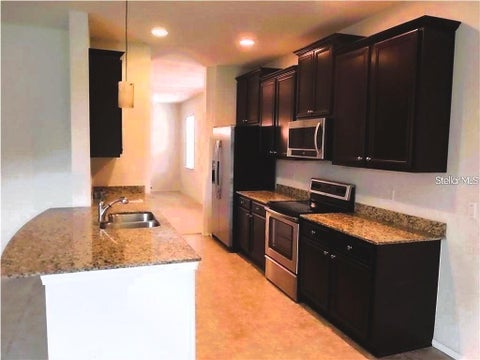 Tiny photo for 20824 Oldenburg Loop, Mount Dora, FL 32757 (MLS # G5119182)