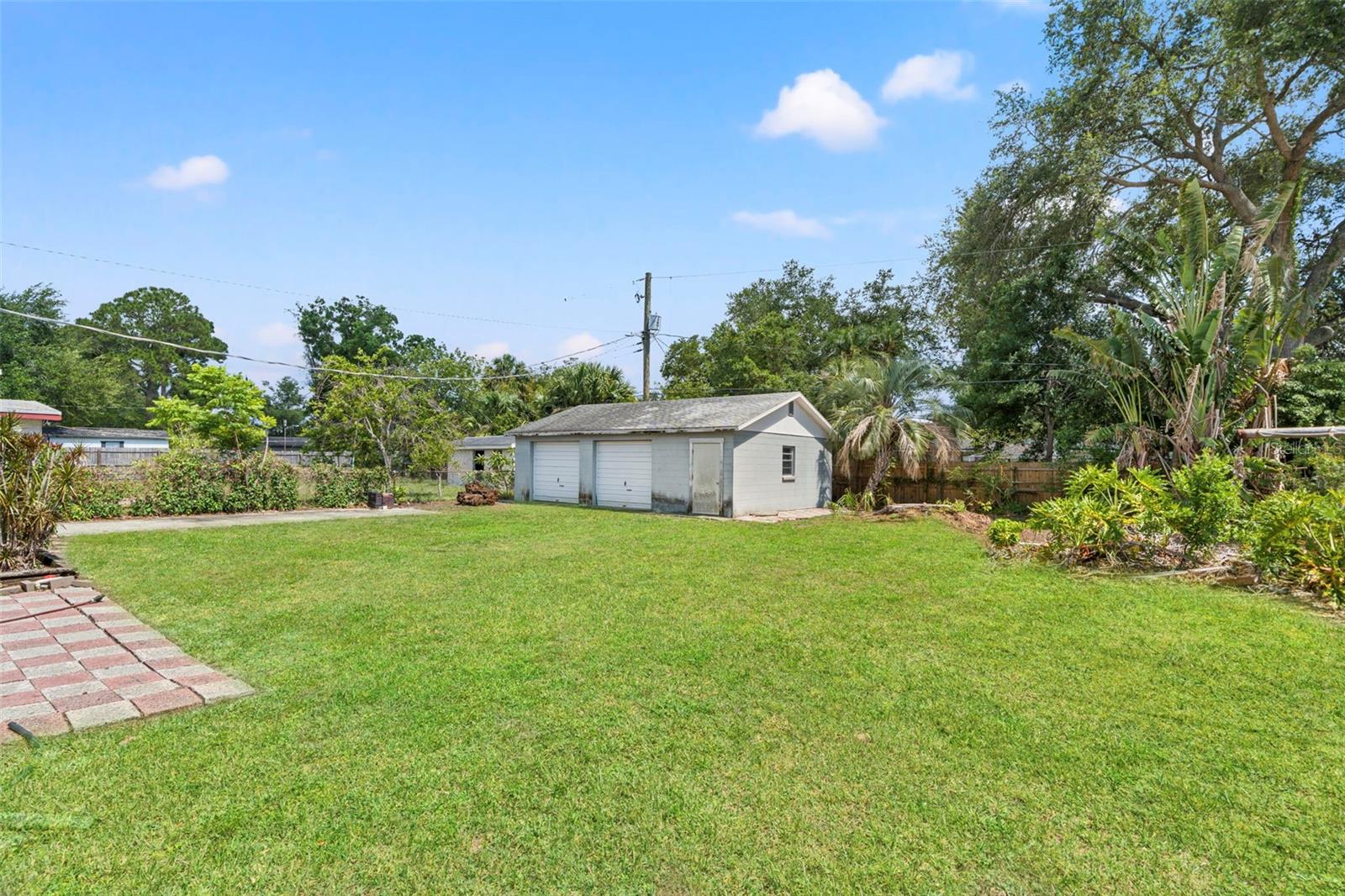 ALTA VISTA TRACTS - Residential