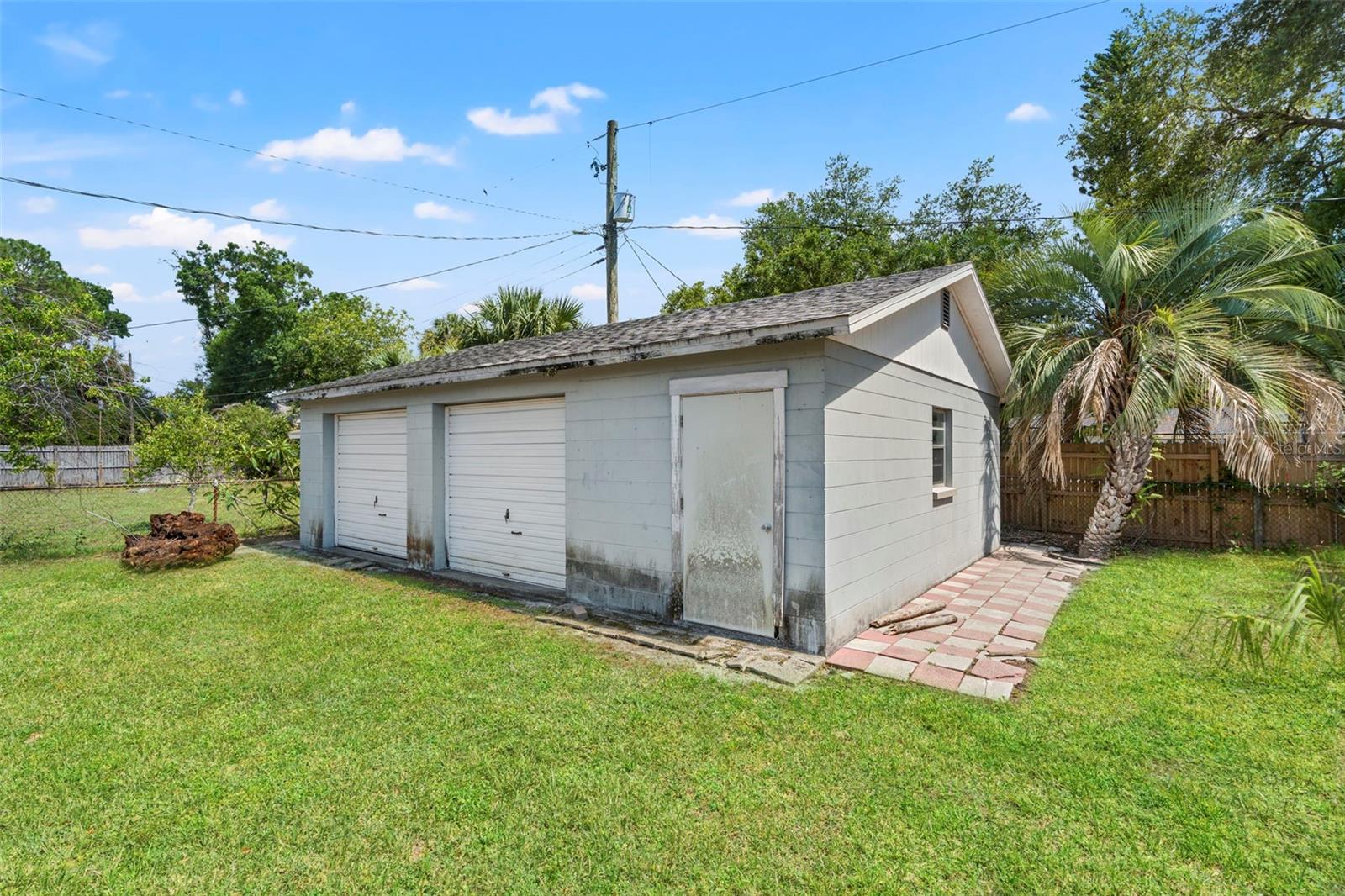 ALTA VISTA TRACTS - Residential