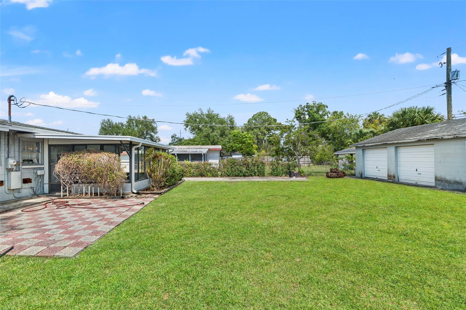 ALTA VISTA TRACTS - Residential