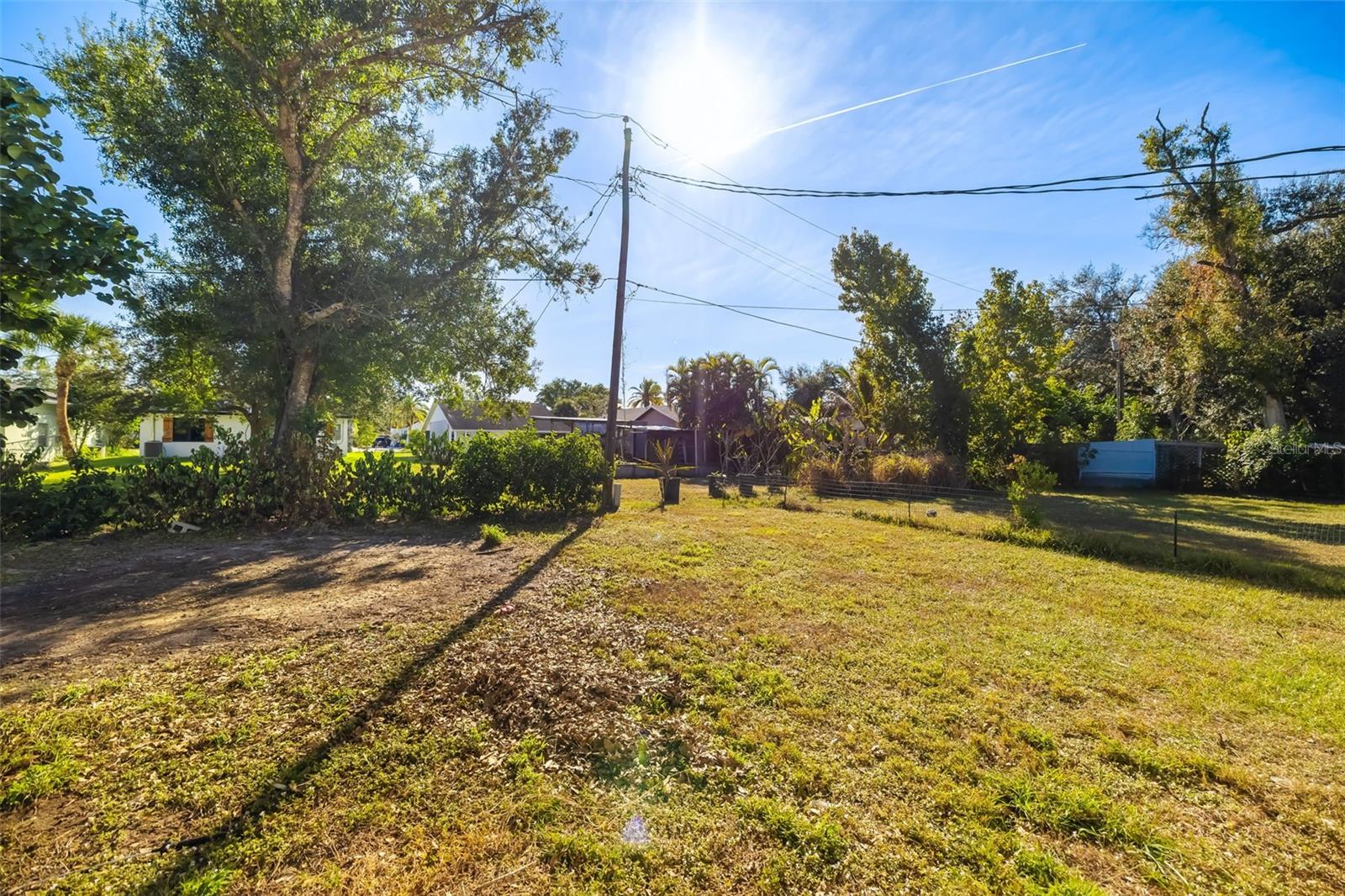 NORTH EDGEWOOD SEC OF VENICE - Residential