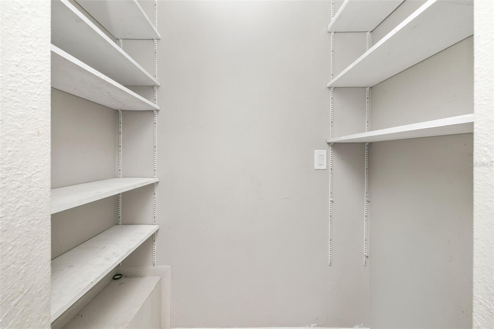 NORTH EDGEWOOD SEC OF VENICE - Residential