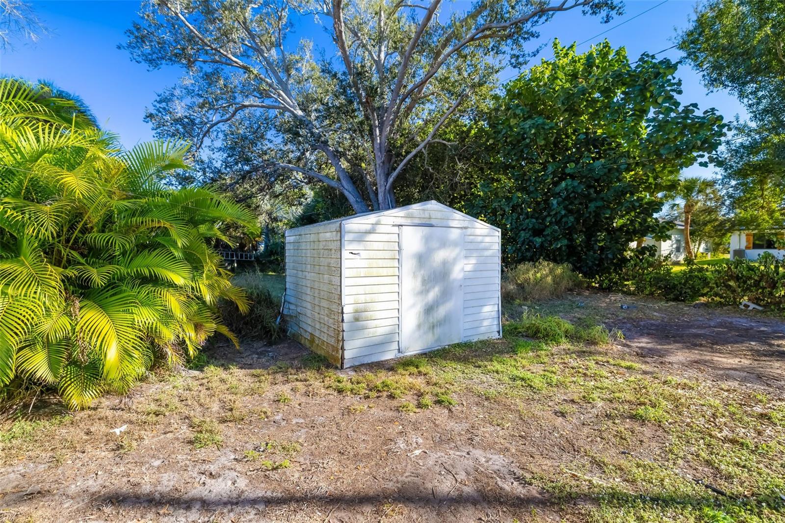 NORTH EDGEWOOD SEC OF VENICE - Residential