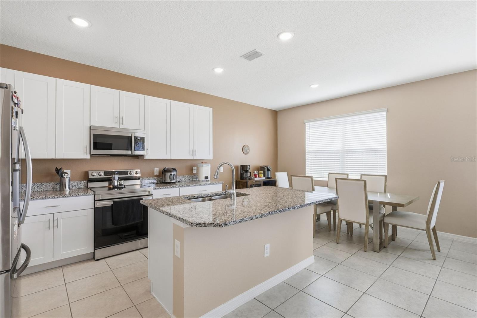 CYPRESS PARK ESTATES - Residential