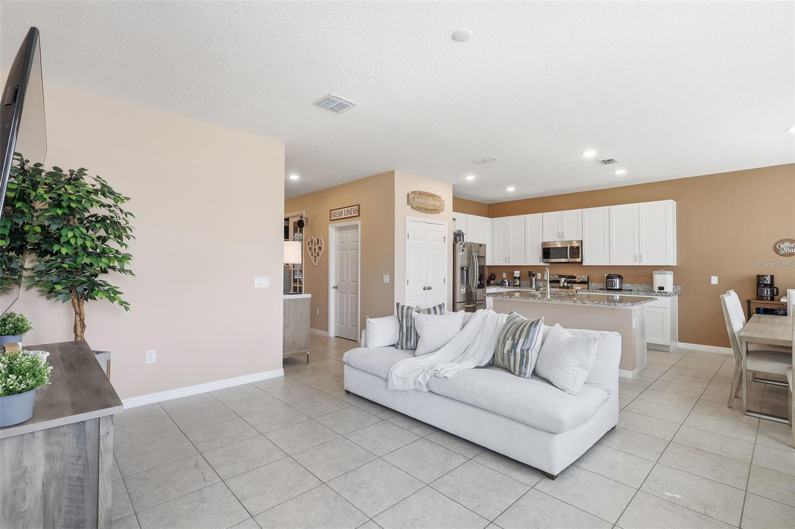 CYPRESS PARK ESTATES - Residential