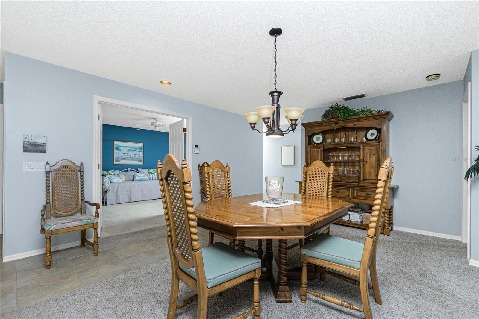 KINGSWAY GOLF VILLAS FIRST ADD - Residential