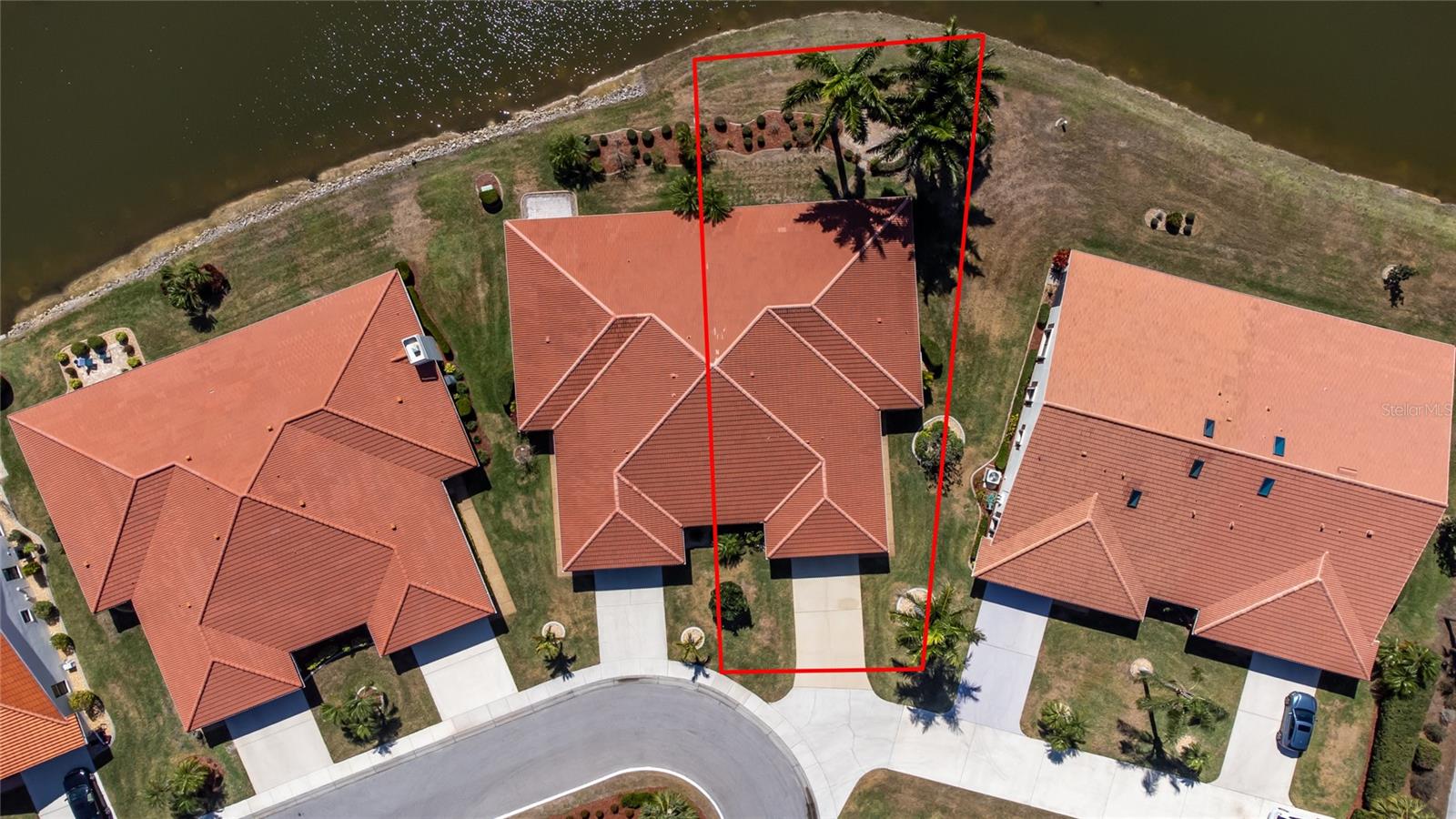 KINGSWAY GOLF VILLAS FIRST ADD - Residential